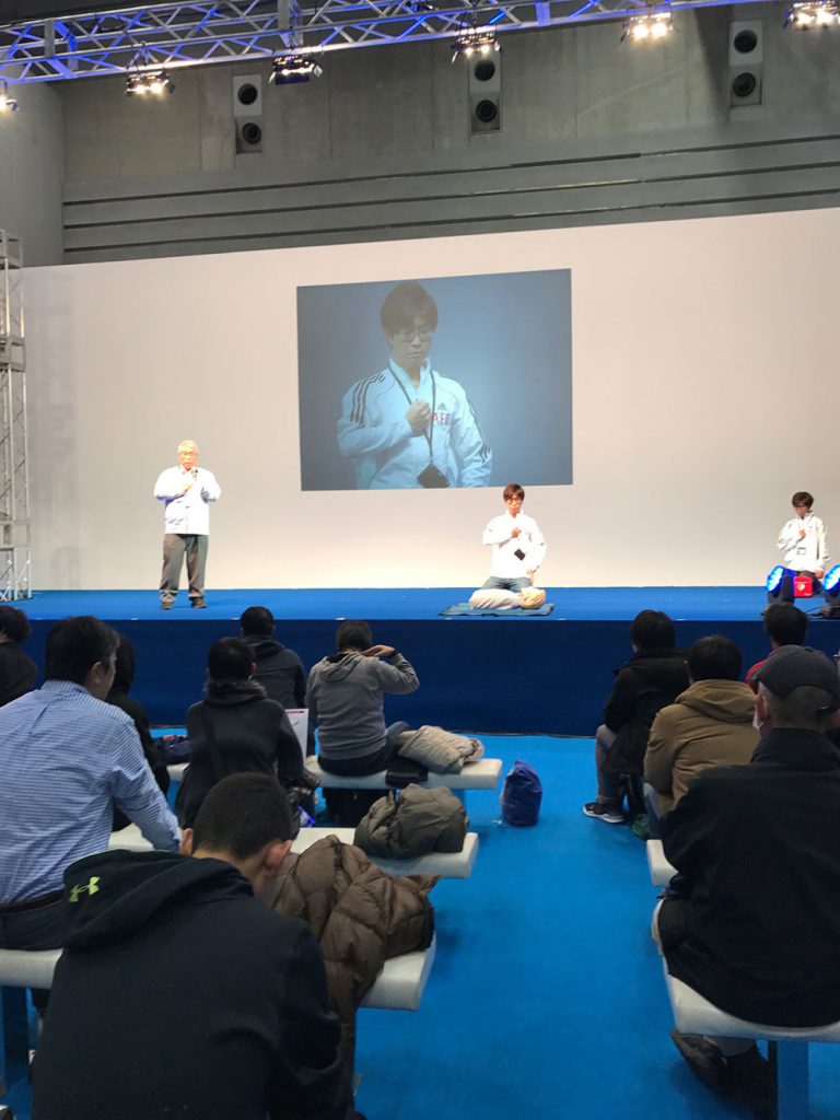 ジャパンフィッシングショー2018-in YOKOHAMA-　AEDの実演講習